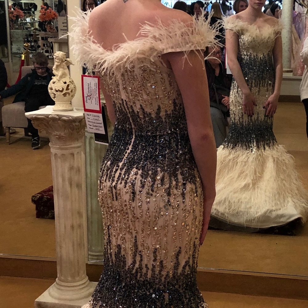 Prom dress